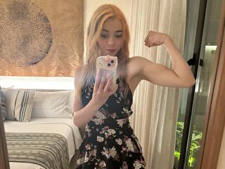 camwhore fingering pussy MielVerane