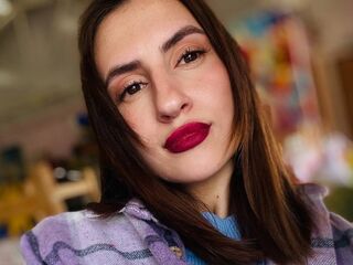 nude webcamgirl picture MiguelinaCaram