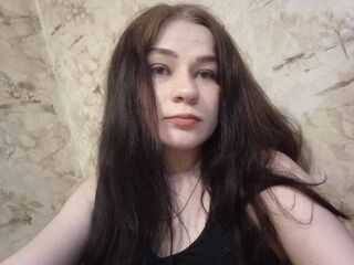 free chat room MilanaCroft