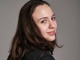 naughty webcamgirl MonaStout