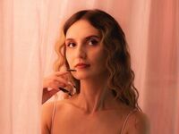 erotic webcam MoonSeraphine