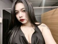 topless cam girl NamTan