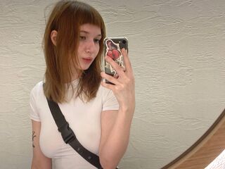 cam girl NeomaSiniard