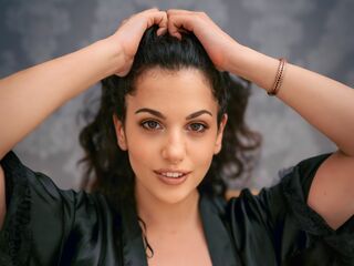 camslut masturbating OrriHart