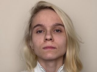 naughty camgirl PoulaShade