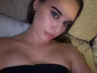 jasmin live sex RhiannonJumper