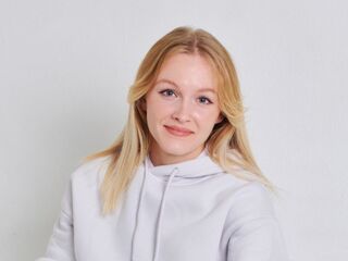 closeup web cam RhonaBrechtel