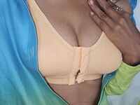 erotic cam RitikaRani