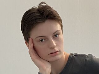 masturbating girl RufinaTavolario