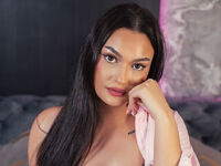 hot cam girl fingering pussy SaraJadde