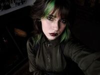 naked cam girl masturbating with sextoy ShadowBelle