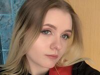 topless webcam girl ShannonPomilla