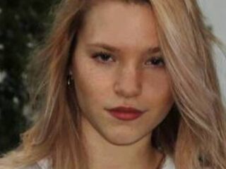 beautiful webcamgirl ShawnCejka