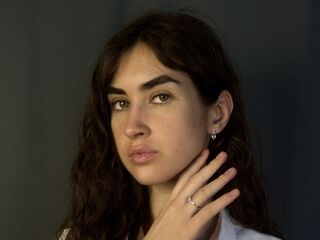 free live chart room ShelaCurren