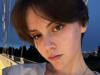 hot cam girl fingering pussy ShirlyQuerio