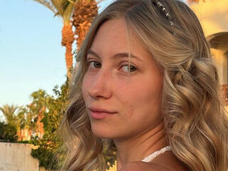 livesex cam girl TainaTatge