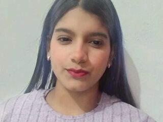 masturbating camgirl TianaRossi