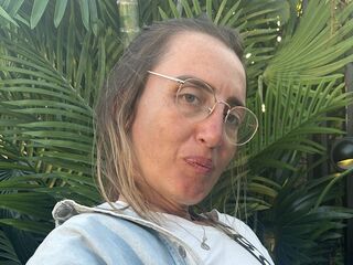 naked webcam girl photo Usagii