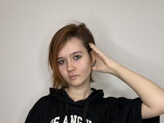 beautiful girlcam ValeneDittemore