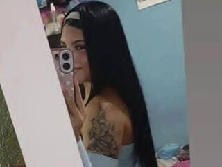 adult cam live ValkiriaRusso