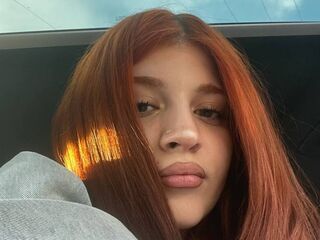 cam strip tease VelmaraJoy
