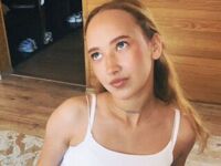 sexy webcamgirl pic VeniceMidden