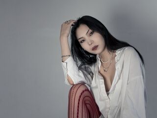 cam girl masturbating with vibrator YeseniaCousens