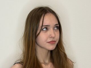 jasmin webcam YokoMagliacane