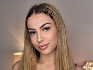 camgirl webcam picture ZaraPlaya